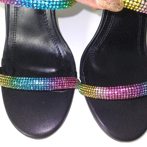 Chase + Chloe Women's Black/Multicolor 3 Strap Zip Up Heels Size 8 - Picture 5 of 10